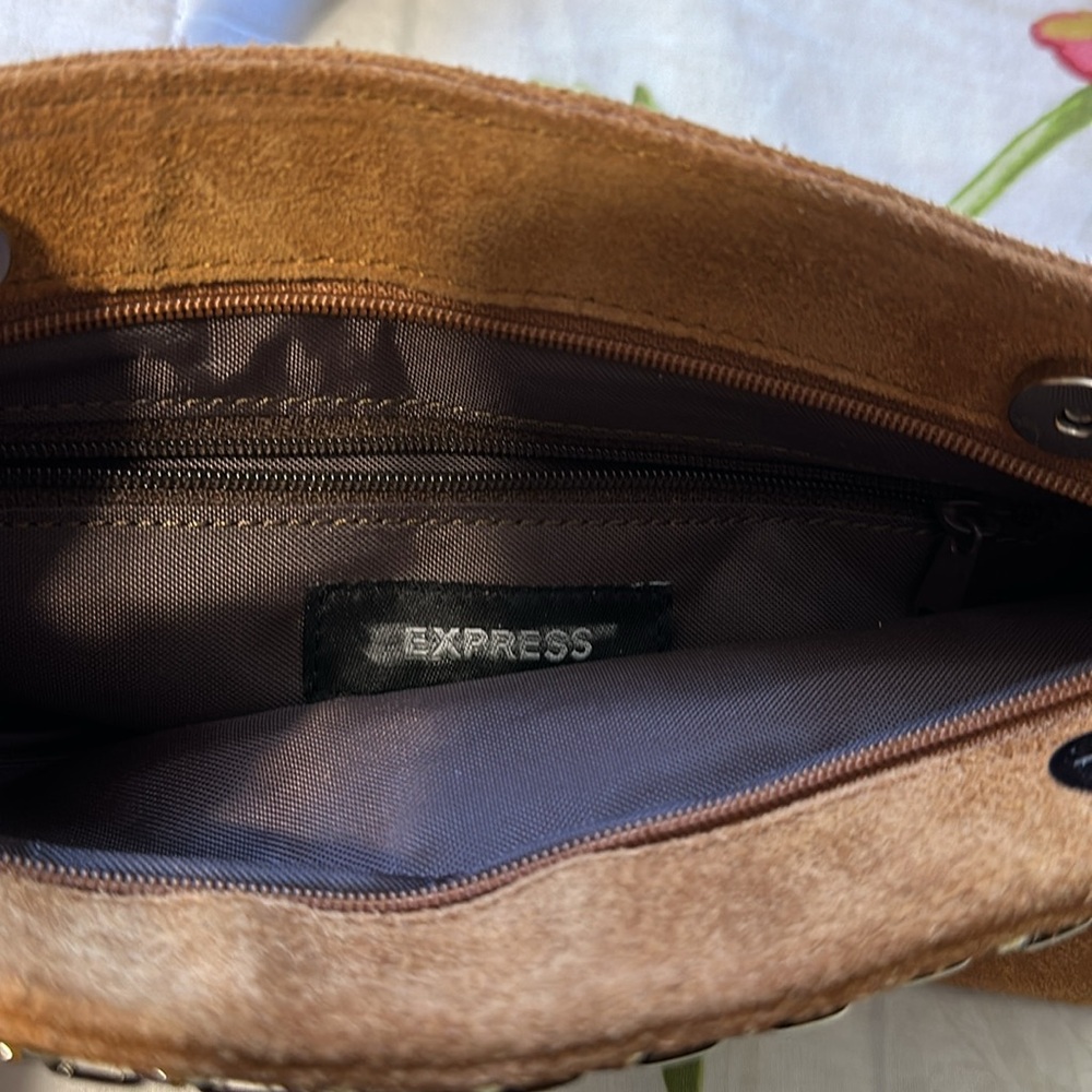 💖New Listing-Express tan suede BoHo purse - Picture 5 of 6